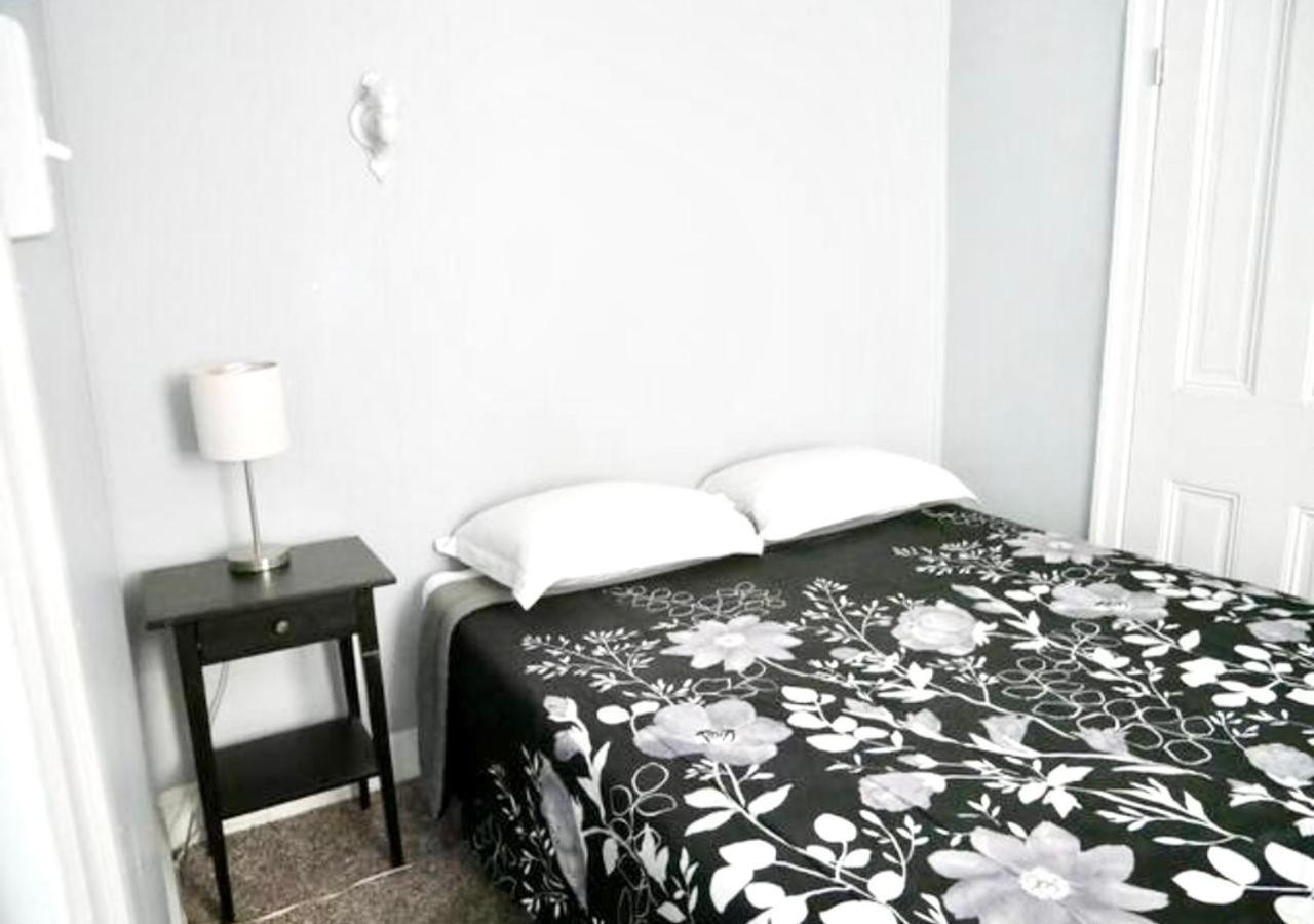 Clover 2900 - Apartment And Rooms With Private Bathroom Near Washington Ave South Philly Philadelphia Ngoại thất bức ảnh