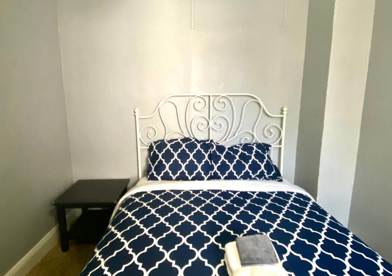 Clover 2900 - Apartment And Rooms With Private Bathroom Near Washington Ave South Philly Philadelphia Phòng bức ảnh